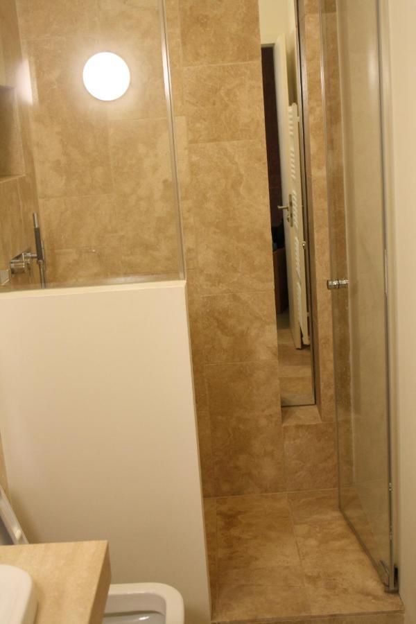 Apartment 2 / Ein - Zweipersonen Mannheim Dış mekan fotoğraf