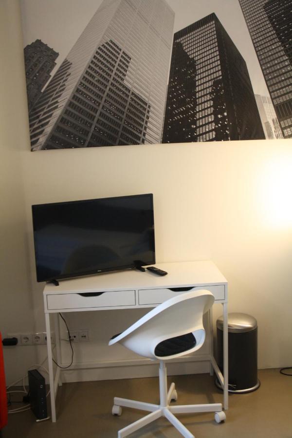 Apartment 2 / Ein - Zweipersonen Mannheim Dış mekan fotoğraf