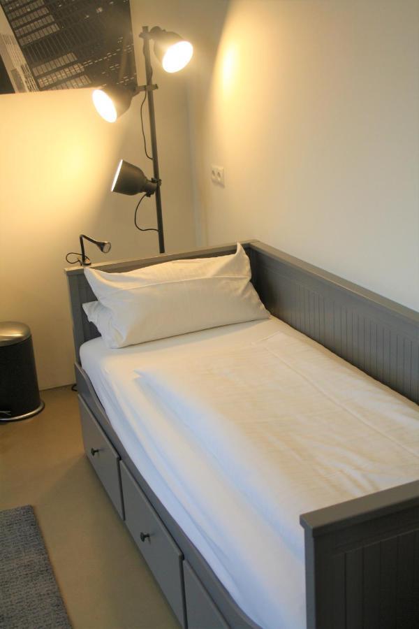Apartment 2 / Ein - Zweipersonen Mannheim Dış mekan fotoğraf